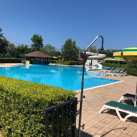 Pizzo Beach Club. One Bedroom Apt 13G Eksteriør bilde